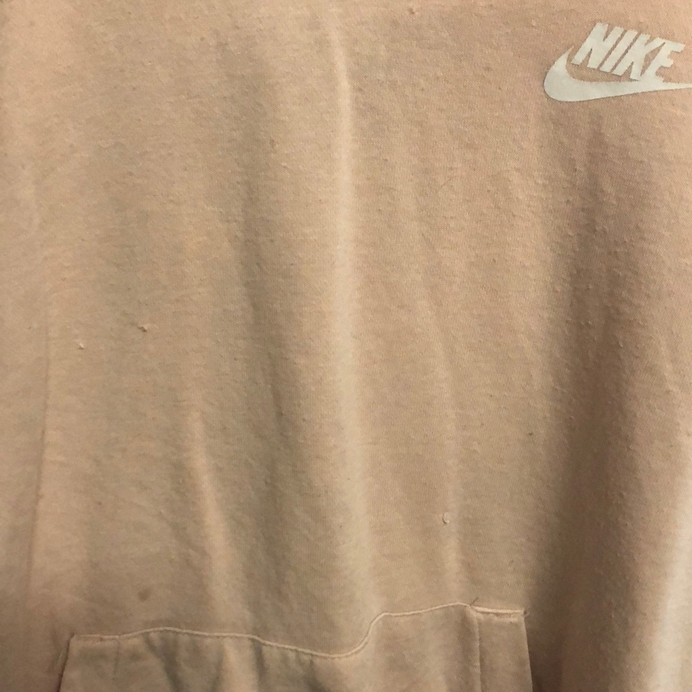 Styles in perfect condition never gotten worn just sitting in the closet